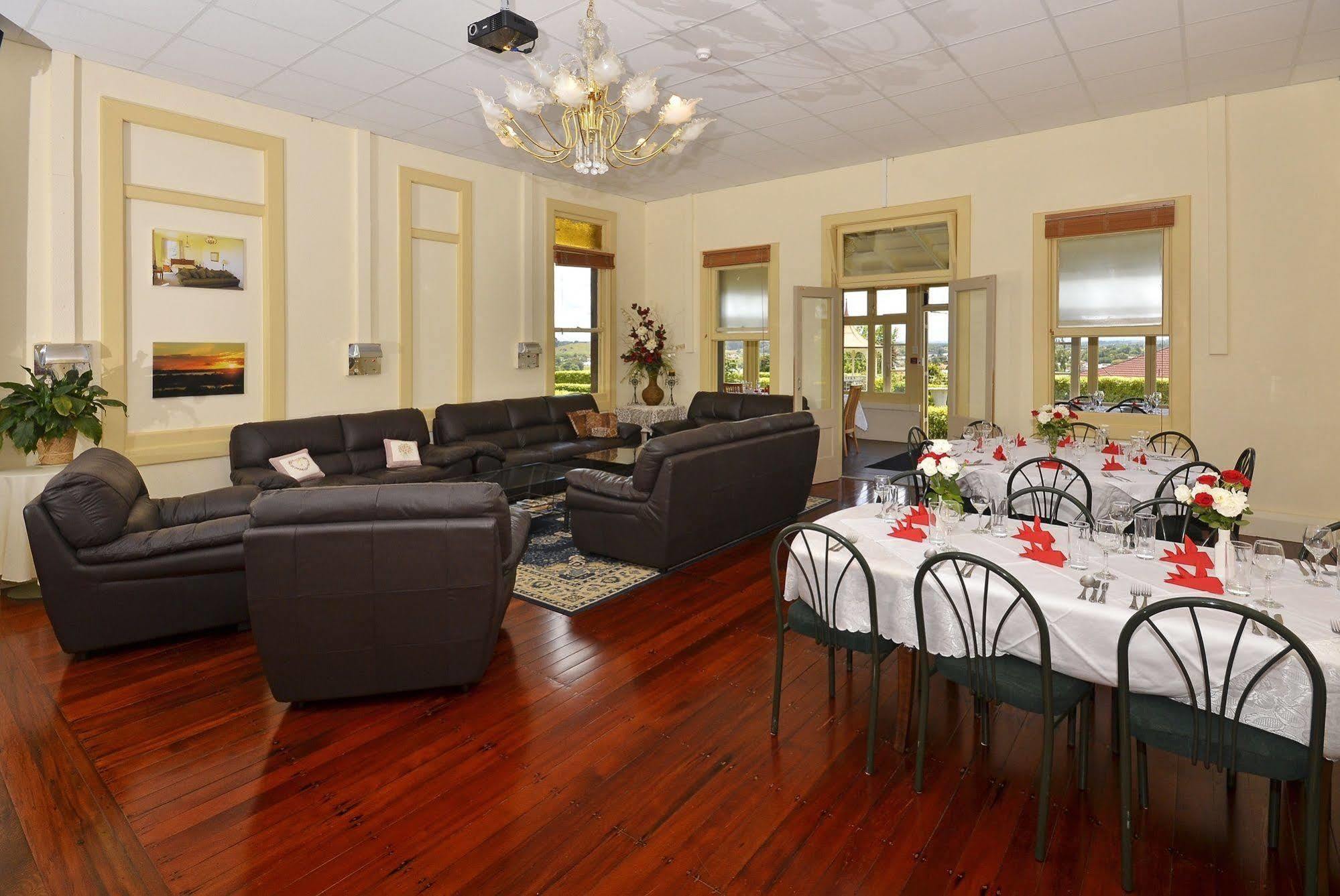 Manor Views Nz Hotel Huntly Ngoại thất bức ảnh