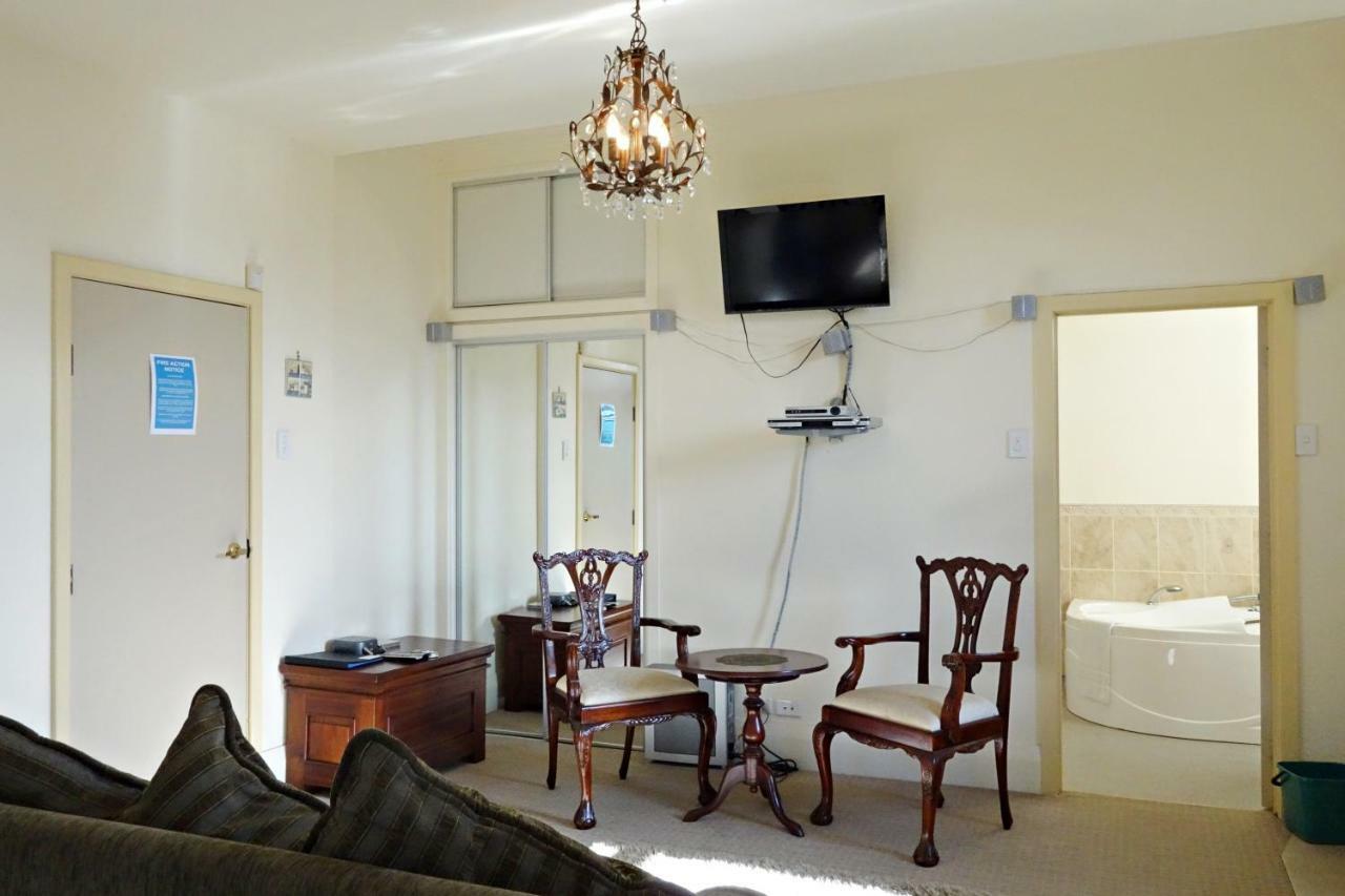 Manor Views Nz Hotel Huntly Ngoại thất bức ảnh
