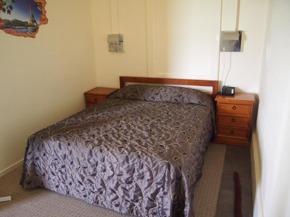 Manor Views Nz Hotel Huntly Ngoại thất bức ảnh