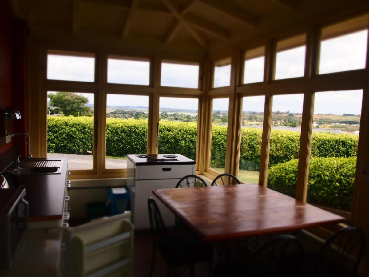Manor Views Nz Hotel Huntly Ngoại thất bức ảnh